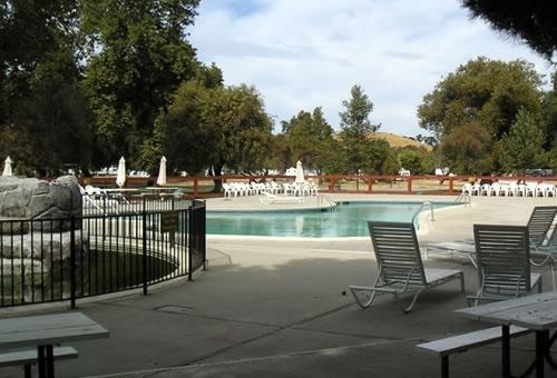 San Benito Rv & Camping Resort Paicines 外观 照片